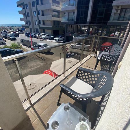 Apartament Andy Mamaia Nord 30 m de plaja Năvodari Exterior foto