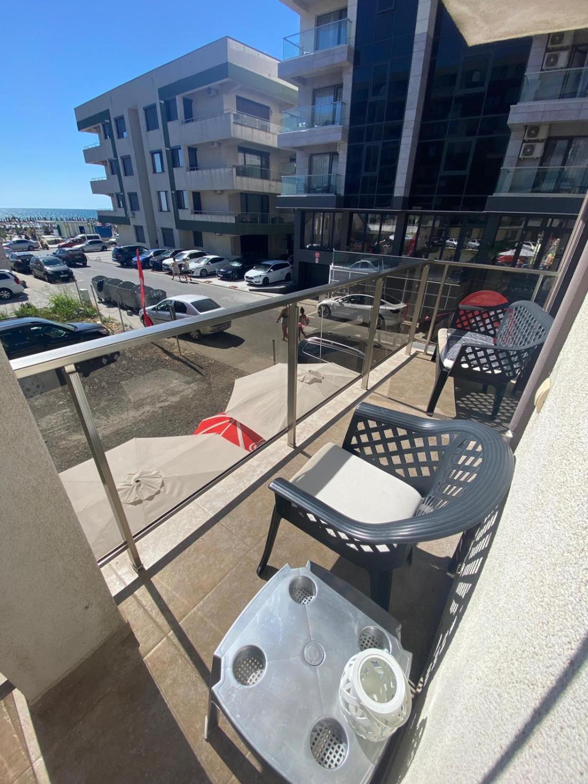 Apartament Andy Mamaia Nord 30 m de plaja Năvodari Exterior foto